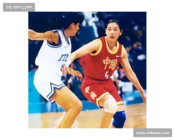 李昕回应与巩晓彬昔日恋情 两位优秀人士彼此欣赏情愫自然生成